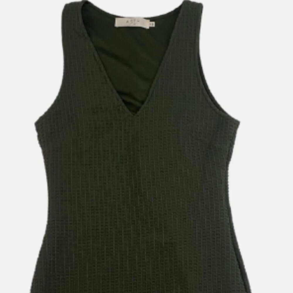 ASTR The Label Olive Green Plunge V-Neck Bodycon Pique Dress Sleeveless